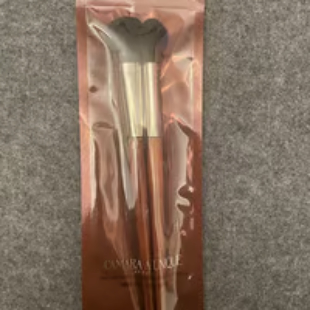 Camara Aunique Virtuous Woman Brush Set Vol.1 - Deborah & Ruth